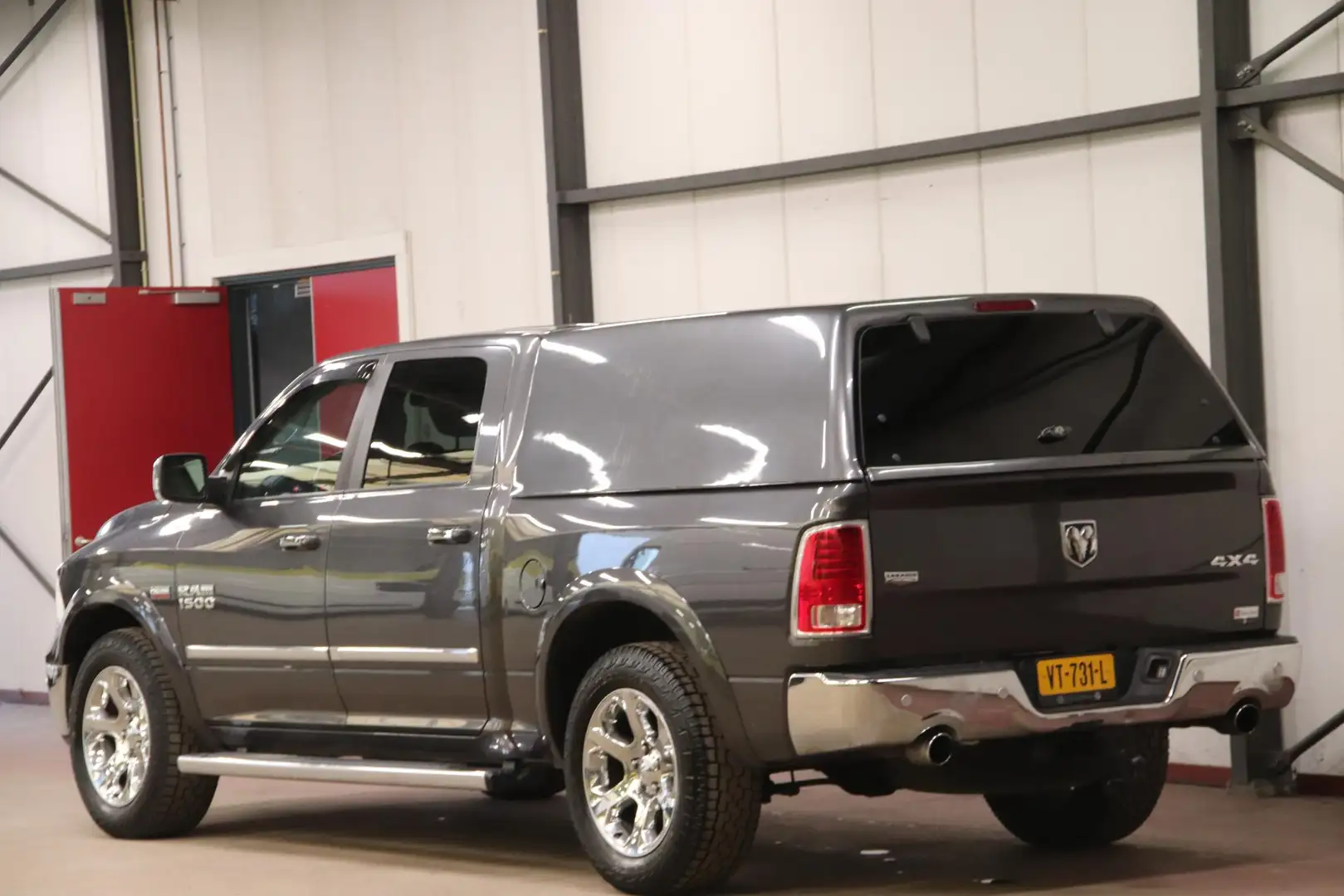 Dodge RAM 1500 5.7 V8 crew cab 6.4 MET LPG INSTALLATIE Grijs - 2