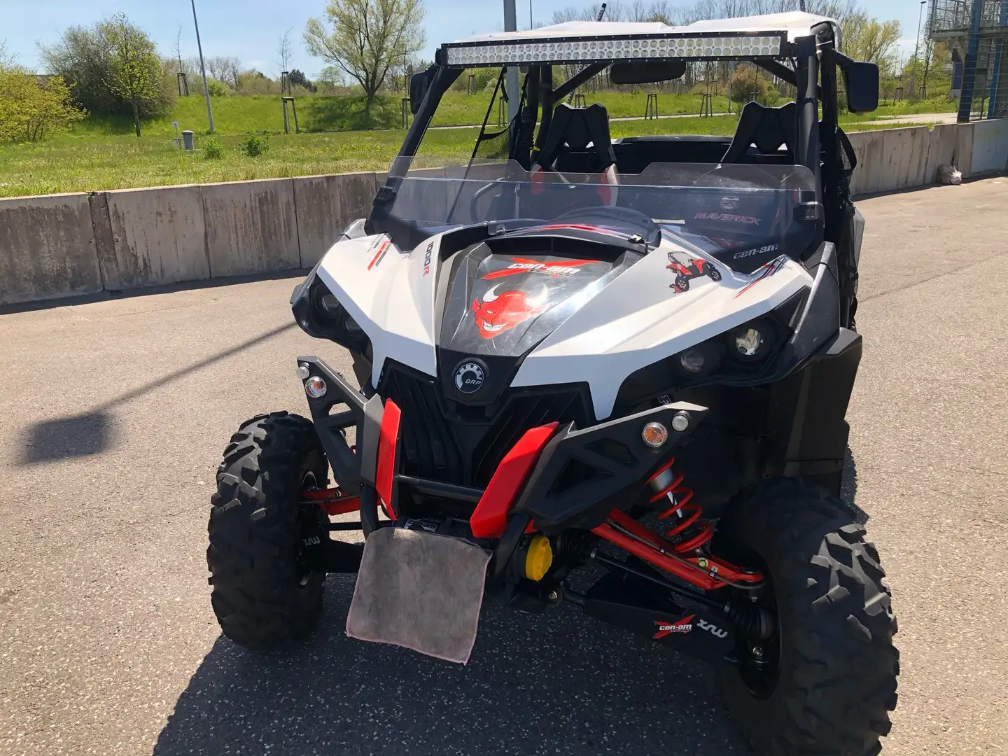 Can-Am Maverick 1000 XXC Weiß - 1