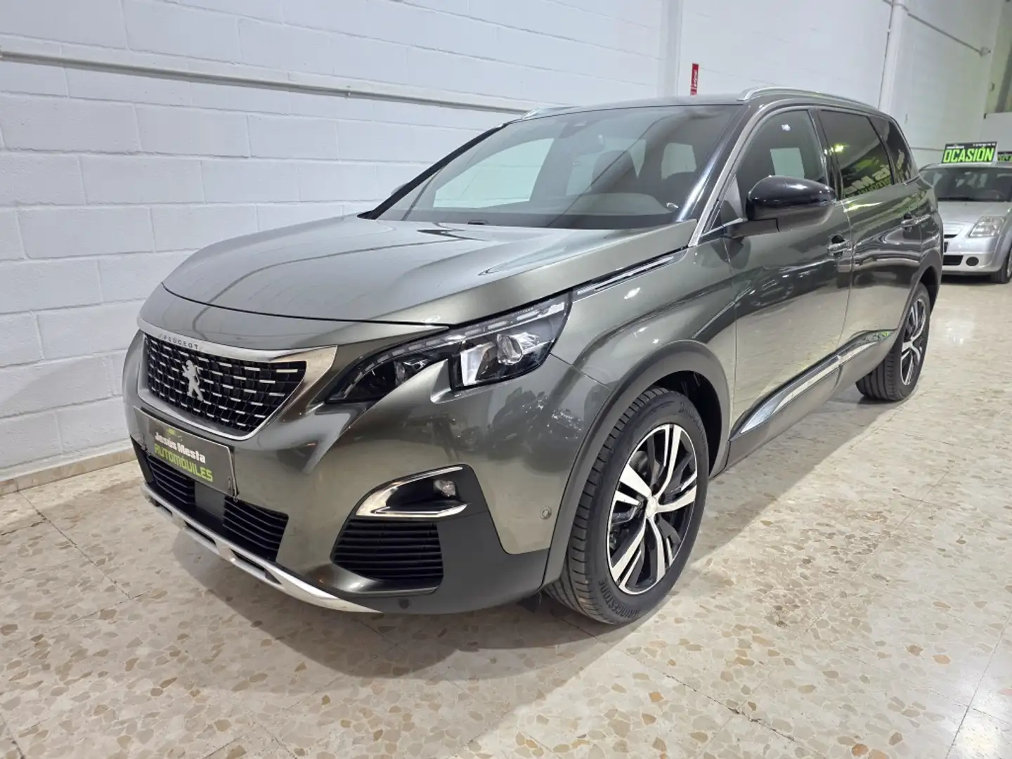 Peugeot 5008 1.5BlueHDi S&S GT Line EAT8 130 Gris - 1