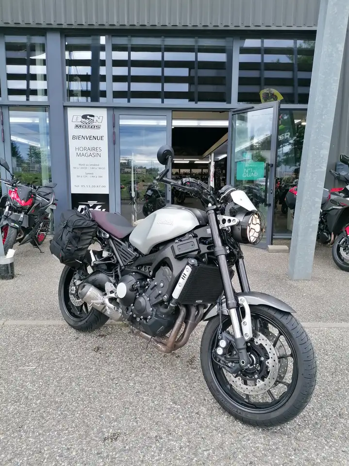 Yamaha XSR 900