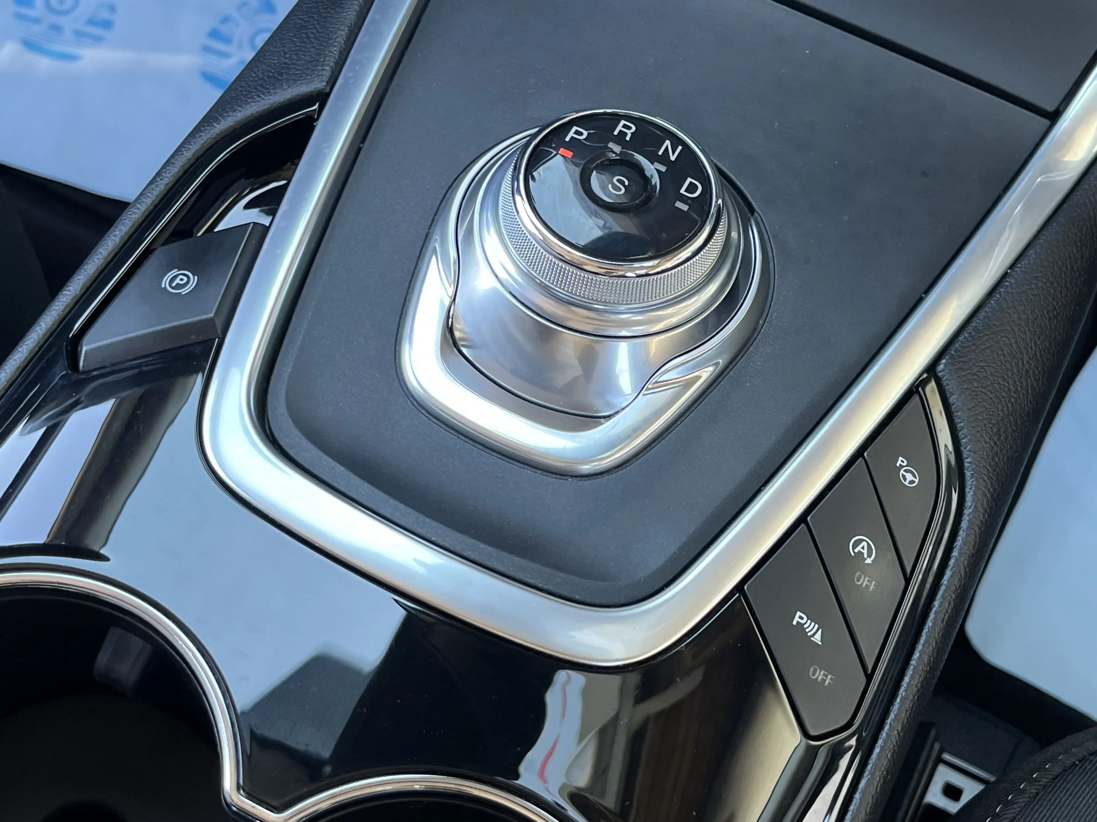 Ford S-Max 2.0 EcoBlue Titanium / 7-Sitzer / AHK / Kamera — photo 12