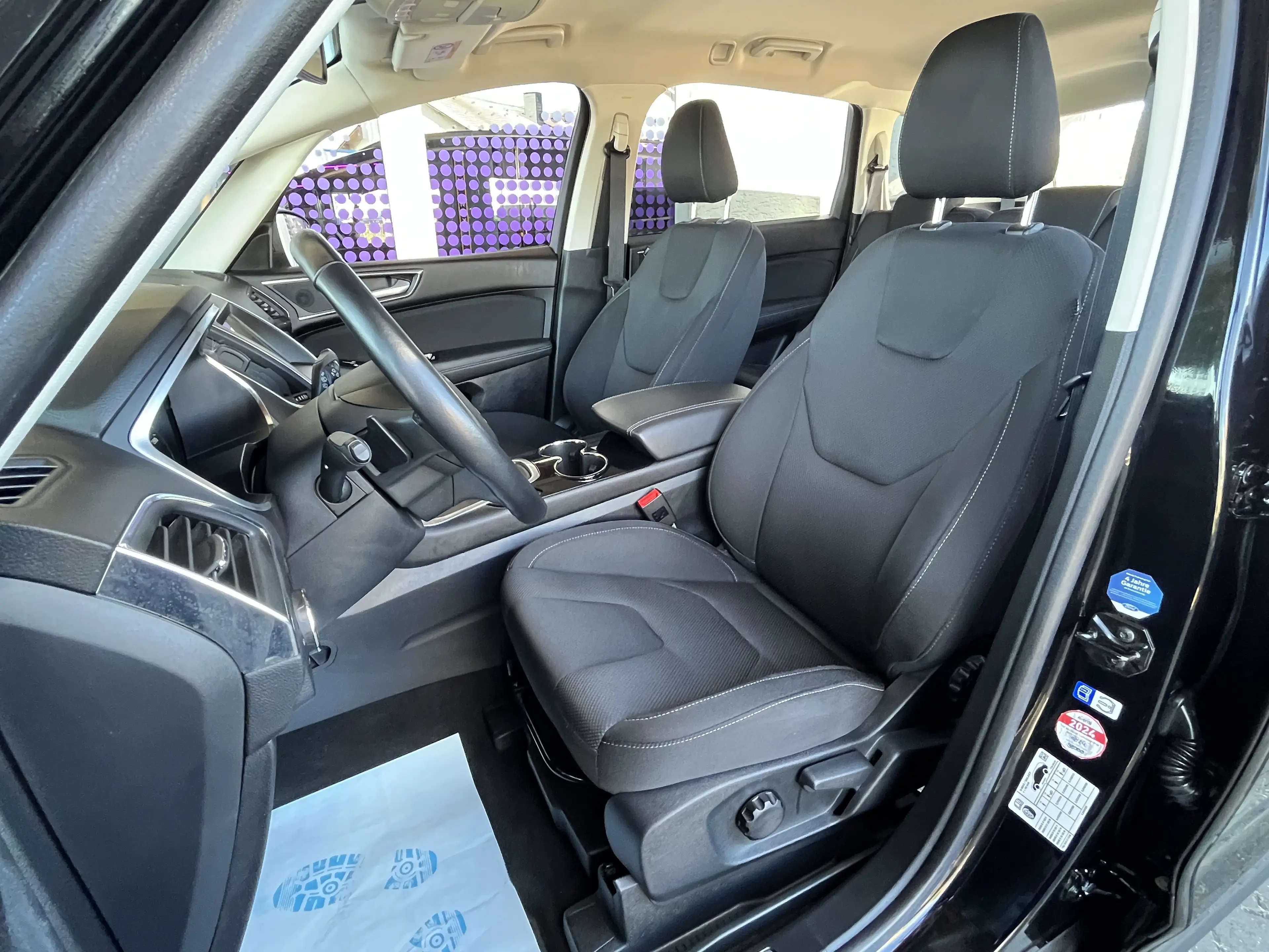 Ford S-Max 2.0 EcoBlue Titanium / 7-Sitzer / AHK / Kamera — photo 13