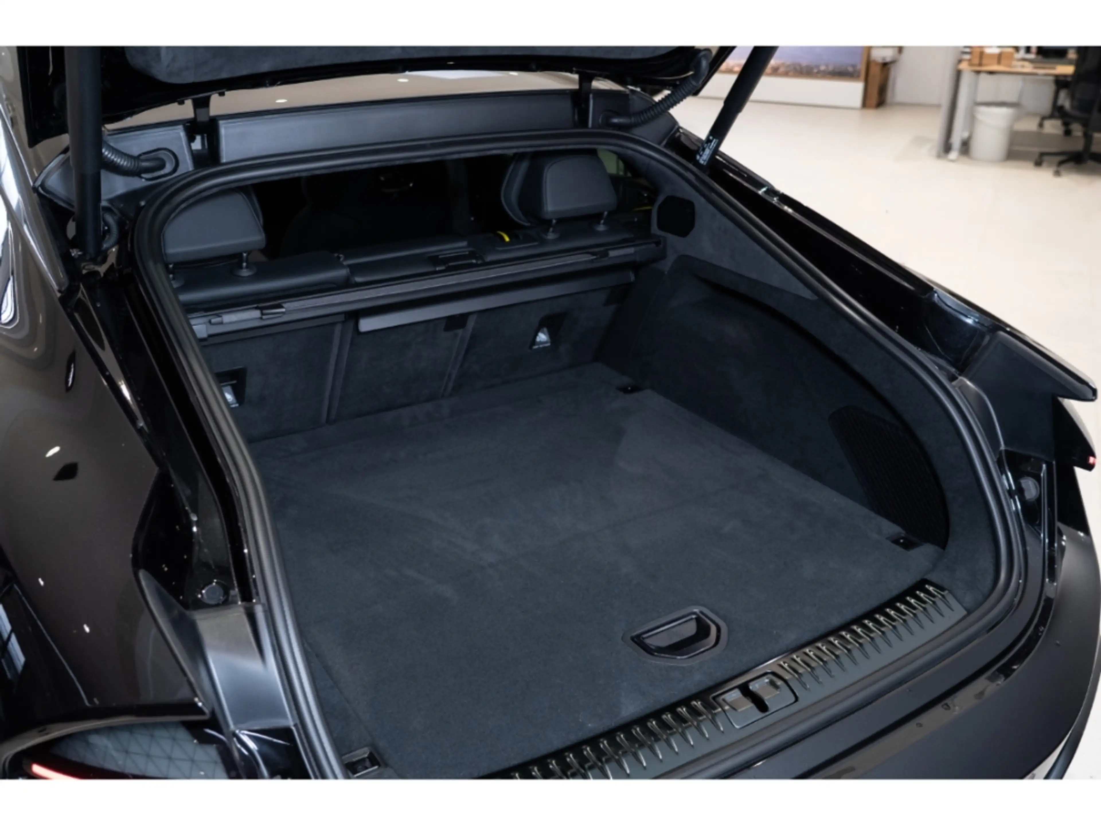 Lotus Emeya 600 Sport SE *LOTUS HANNOVER* — photo 12