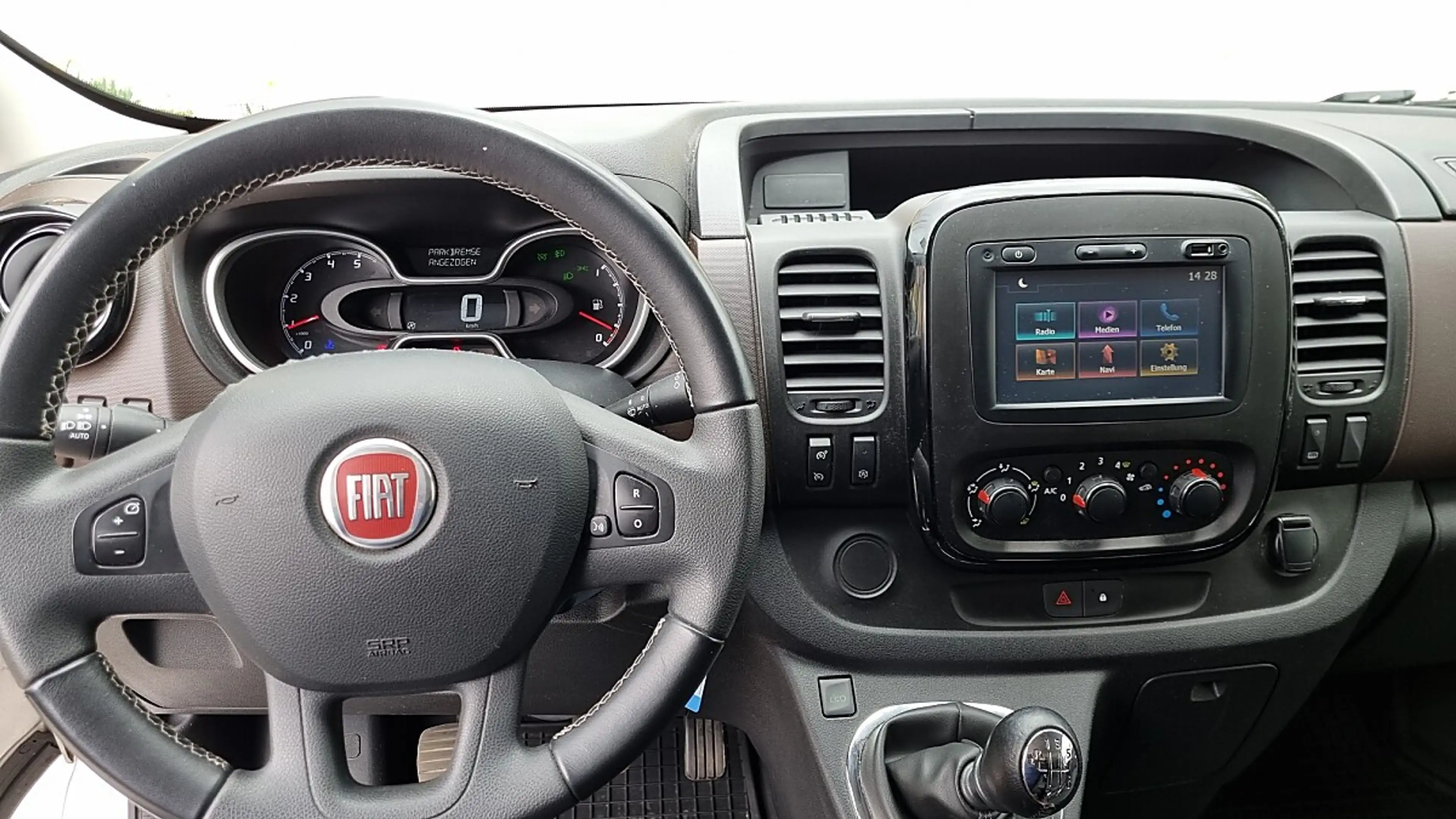 Fiat Talento Panorama 3,0t 1,6 EcoJet 120 L2H1 Family — photo 6