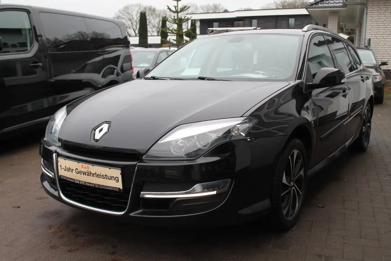 Renault Laguna III Grandtour BOSE Edition *TÜV-NEU* Schwarz - 2