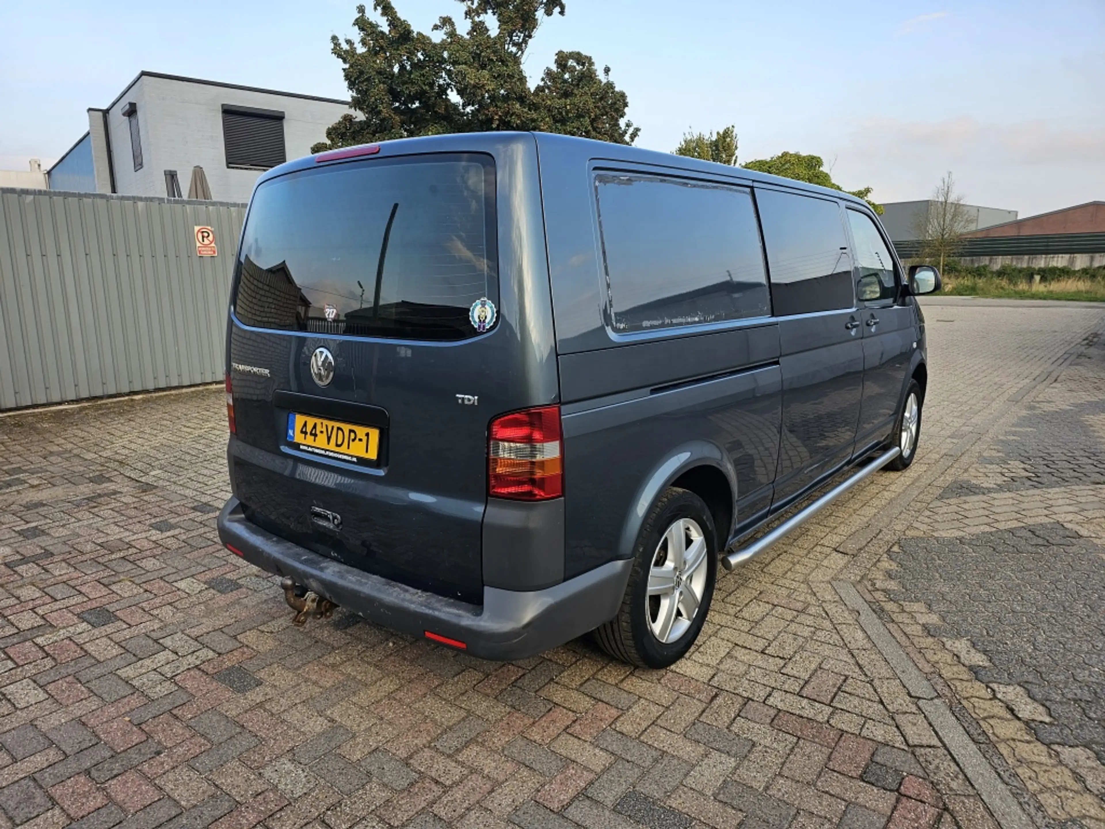 Volkswagen Transporter 2.5 TDI 340 Trend.DC — photo 5