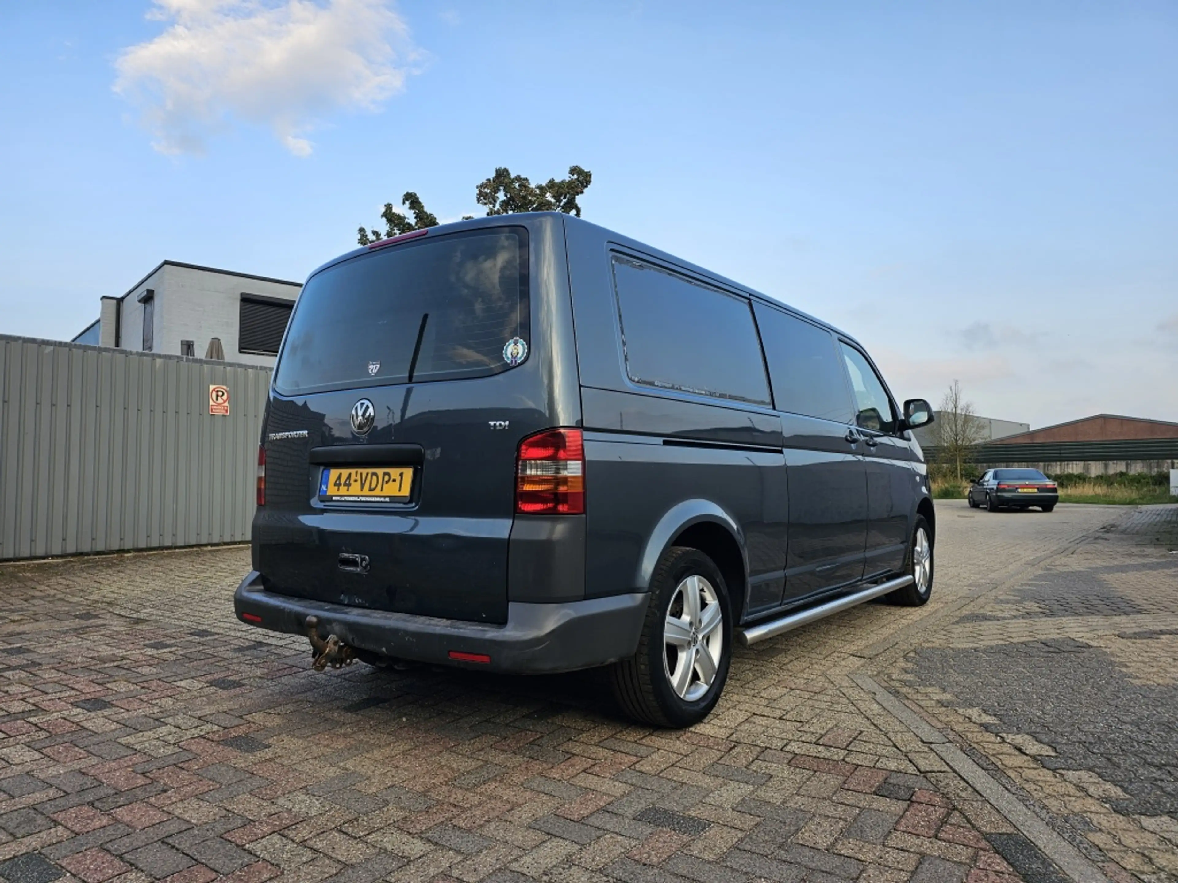 Volkswagen Transporter 2.5 TDI 340 Trend.DC — photo 11