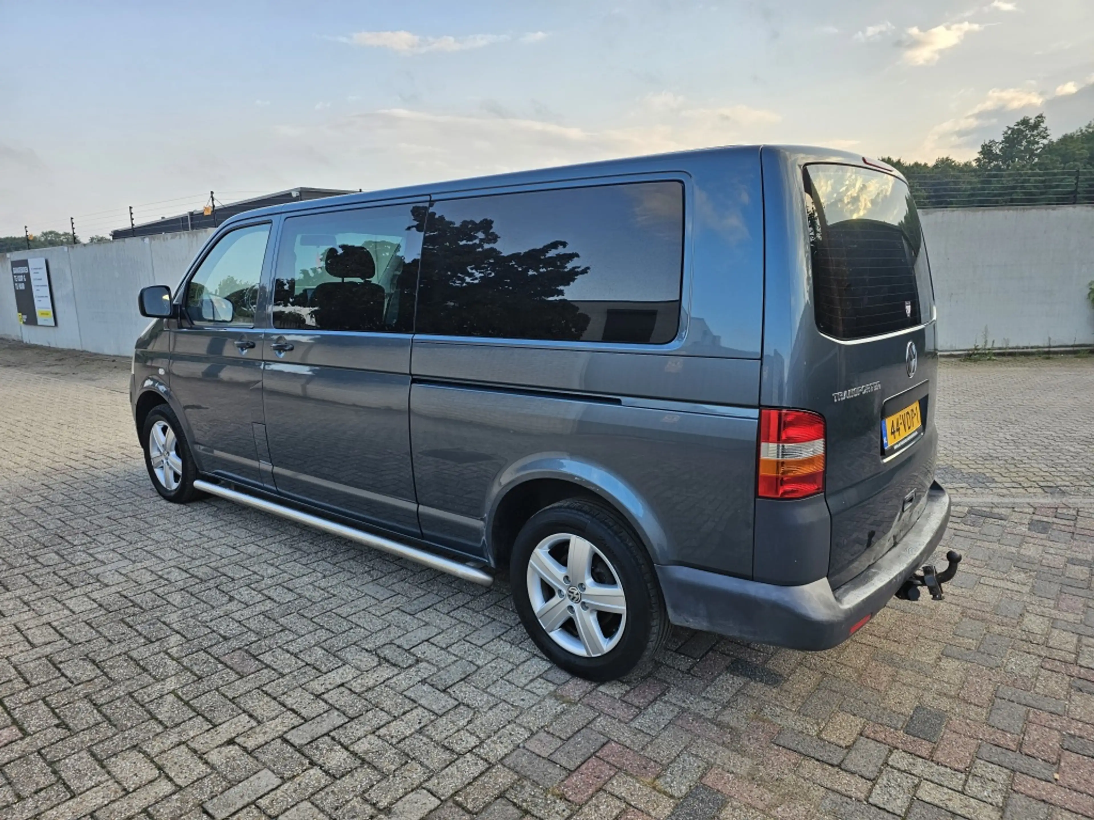 Volkswagen Transporter 2.5 TDI 340 Trend.DC — photo 3