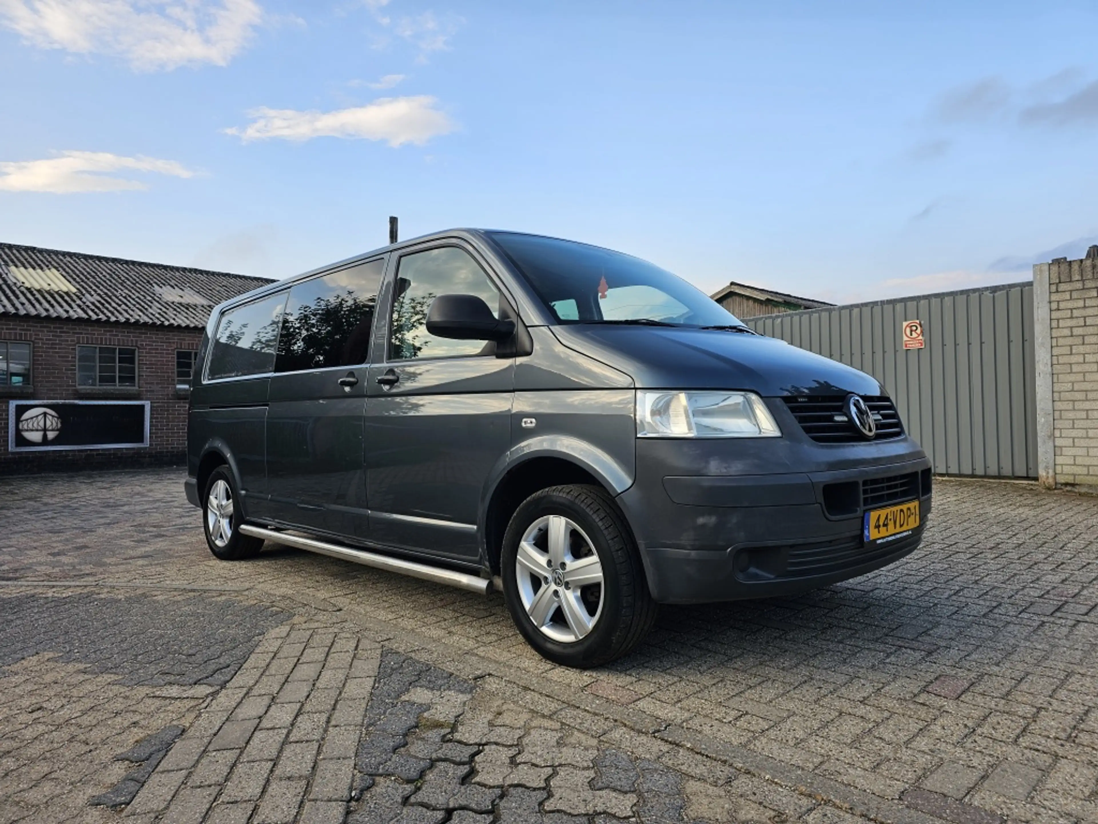 Volkswagen Transporter 2.5 TDI 340 Trend.DC — photo 10