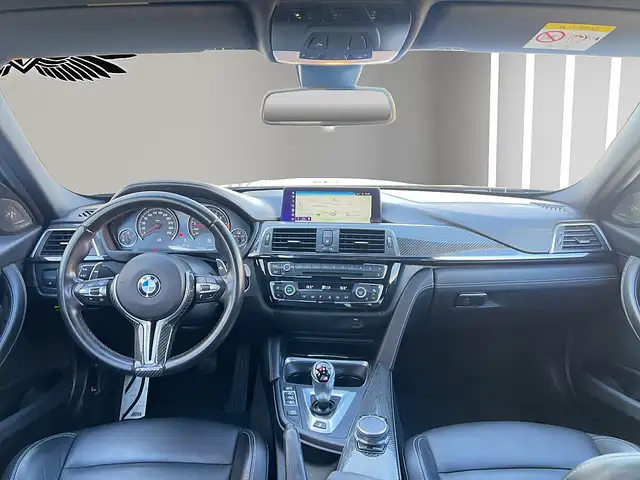 BMW M3 DKG Competition LCI2 *INDIVIDUAL*EVENTURI*AKRAP... Ansicht 28