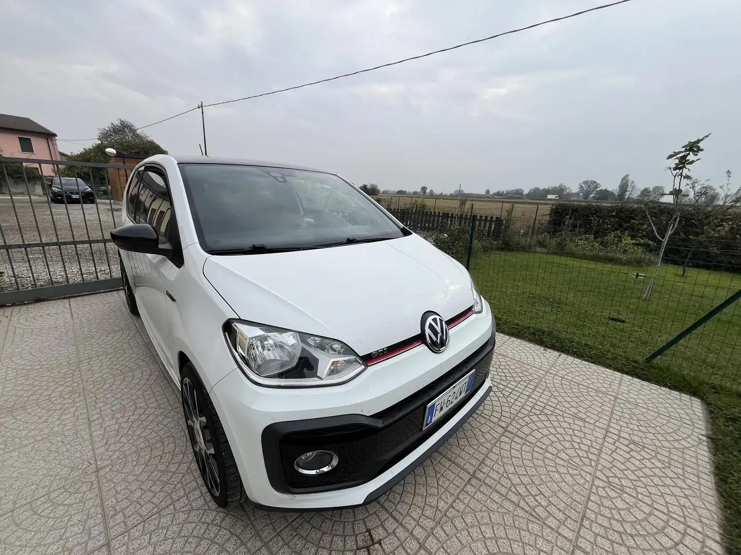Volkswagen up! up! 3p 20173p 1.0 tsi GTI 115cv Bianco - 1