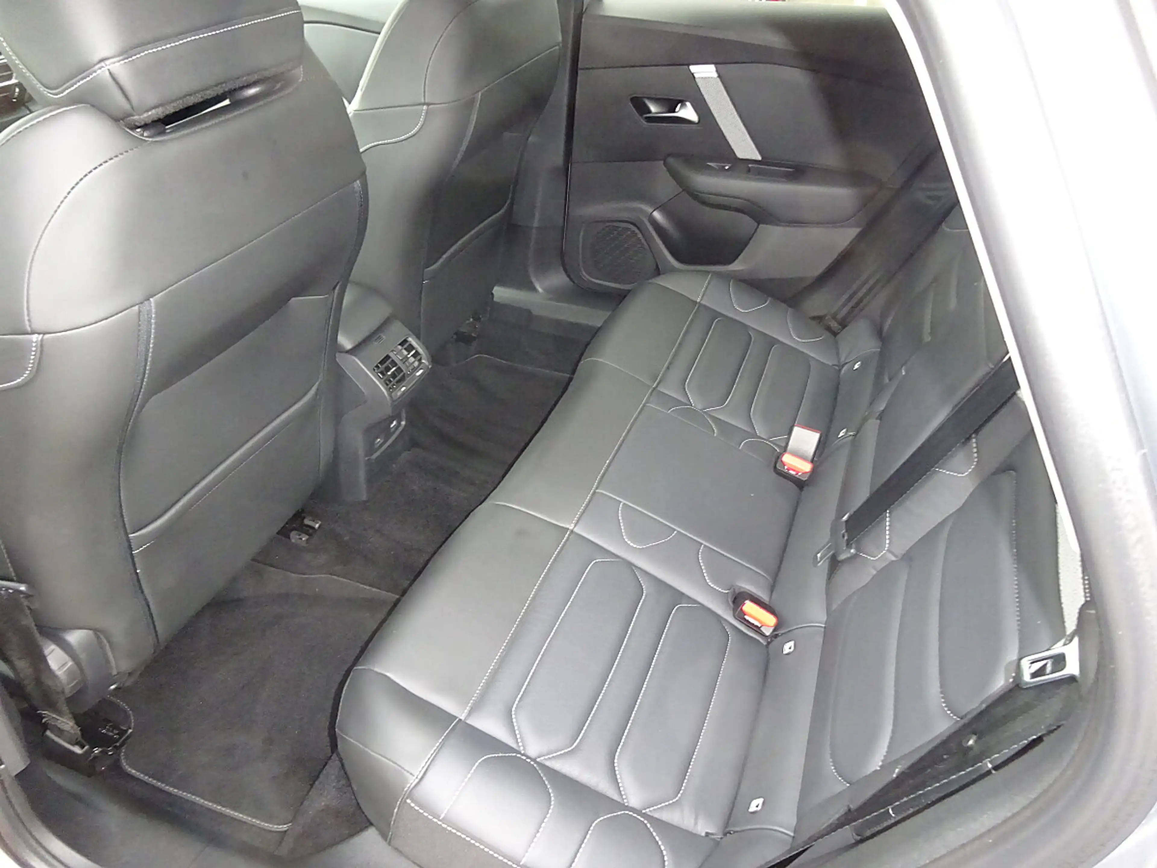 Citroen C4 BlueHDI 130 S&S Shine Edition EAT8 Aut. — photo 7