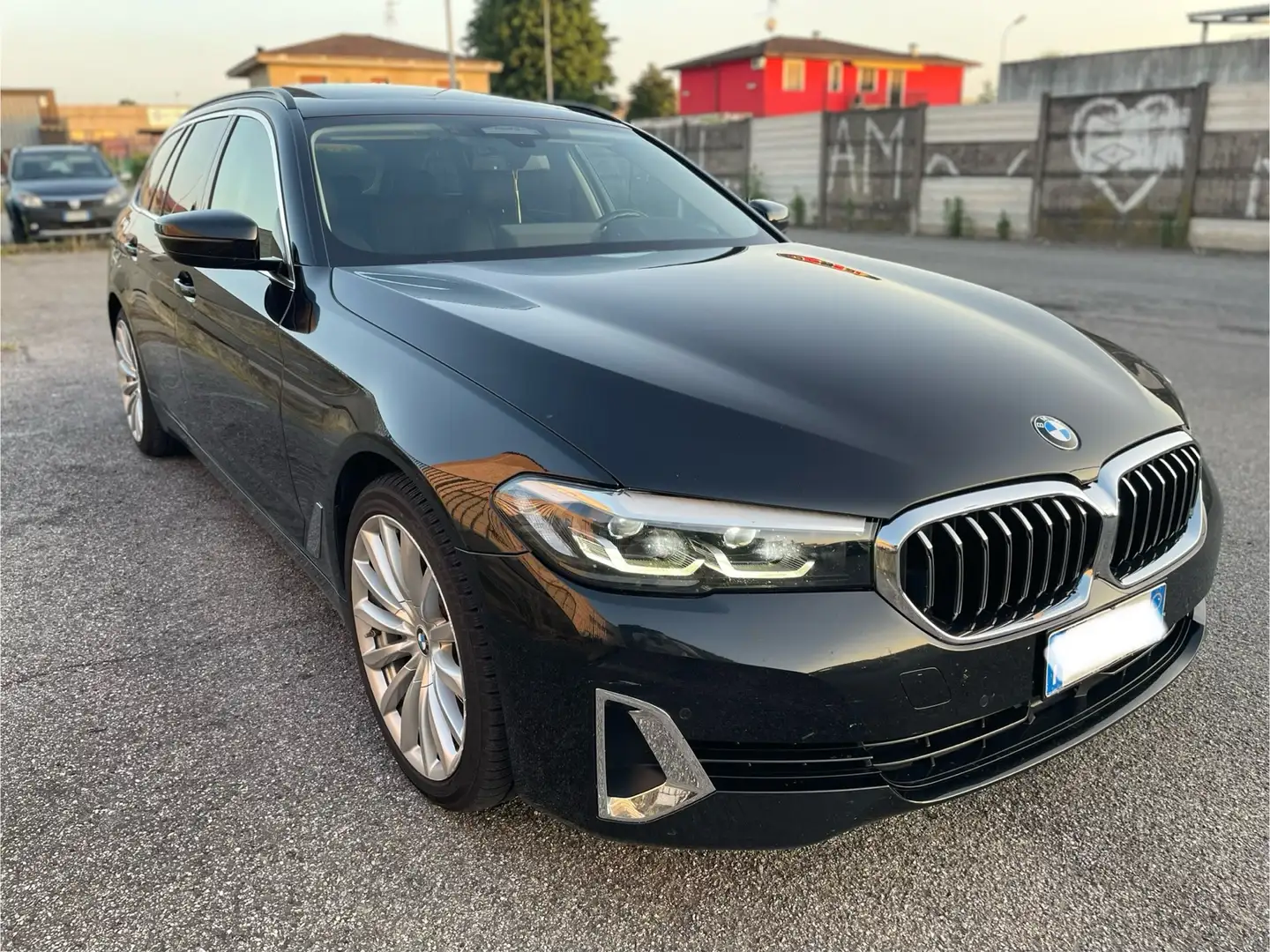 BMW 530 530d Touring mhev 48V Luxury auto Nero - 2