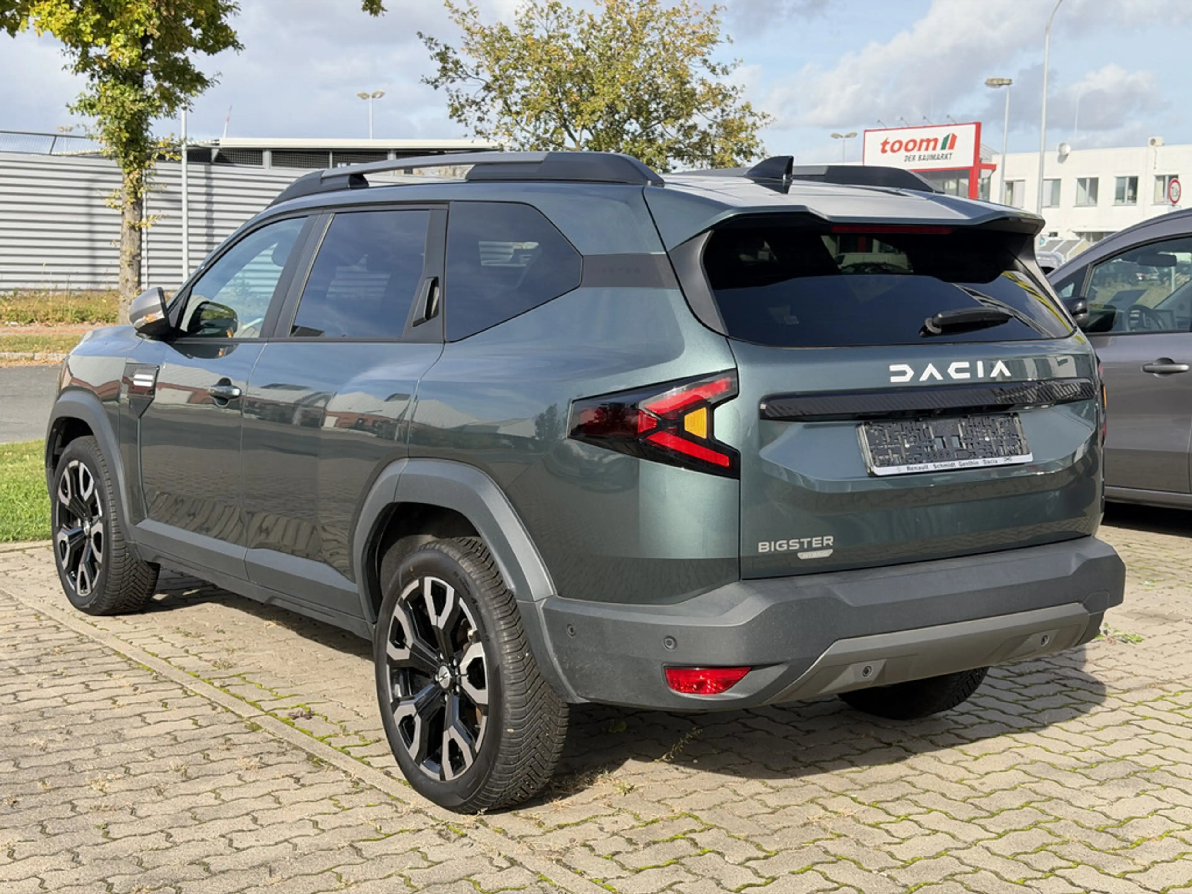 Dacia Bigster 1.8 Hybrid 155 Journey — photo 2