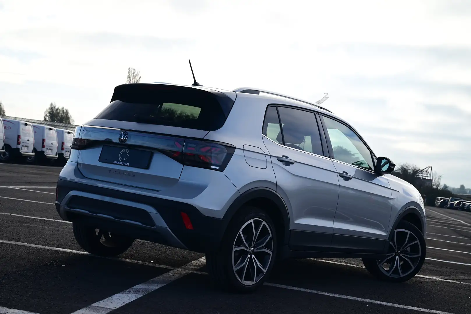 Volkswagen T-Cross AUT STYLE / LED MATRIX / CAMERA / ACC / PDC Zilver - 2