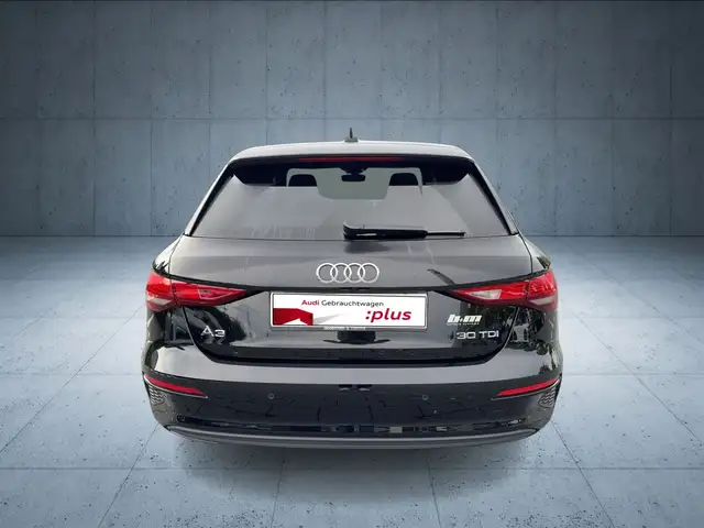 Audi A3 view 4