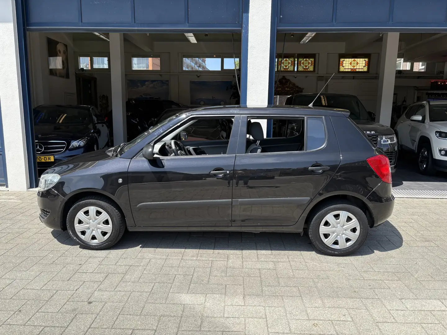 Skoda Fabia 1.2 Drive NL AUTO 1 EIGENAAR Noir - 2