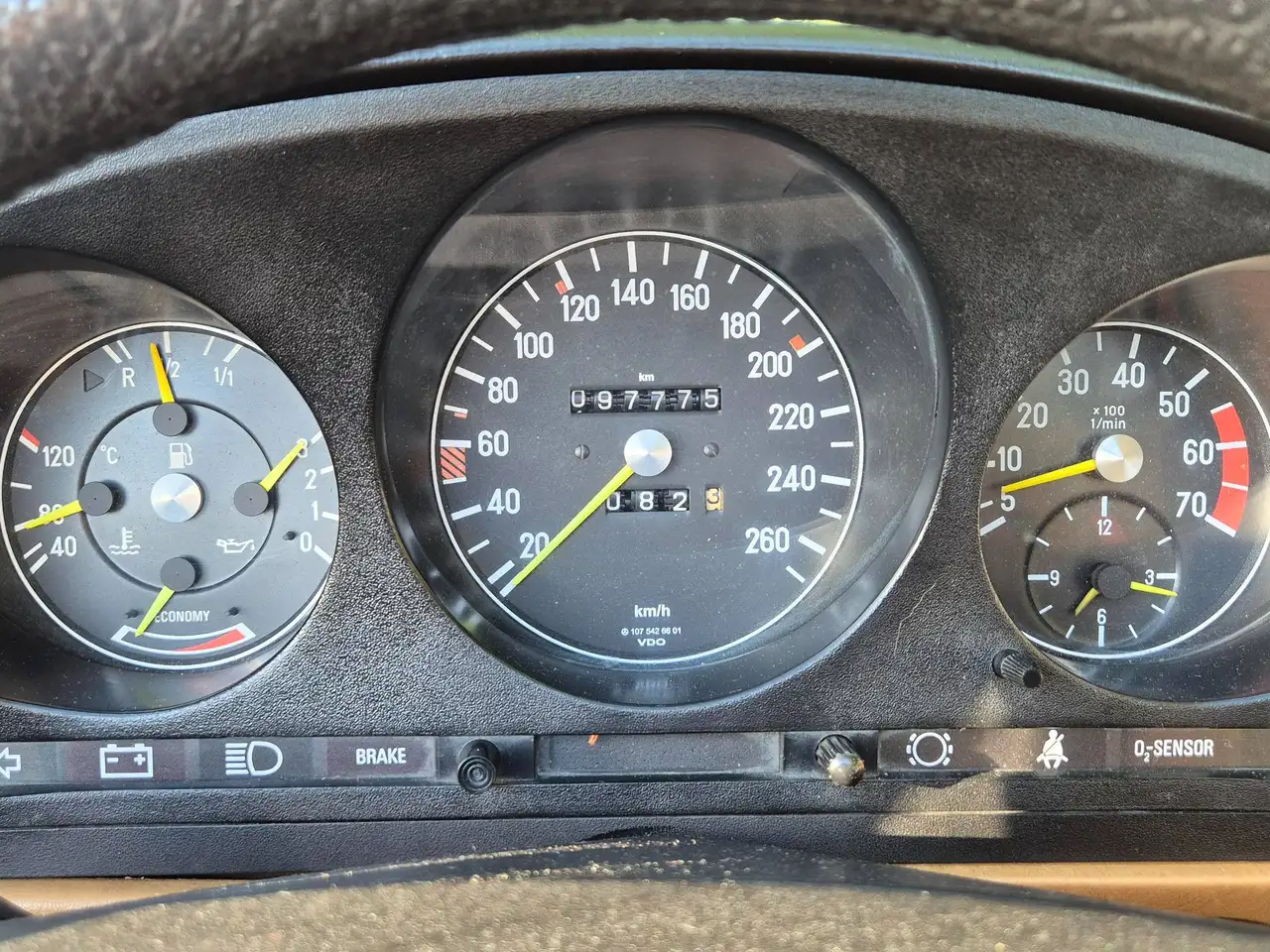 Mercedes-Benz SL 380, foto 8