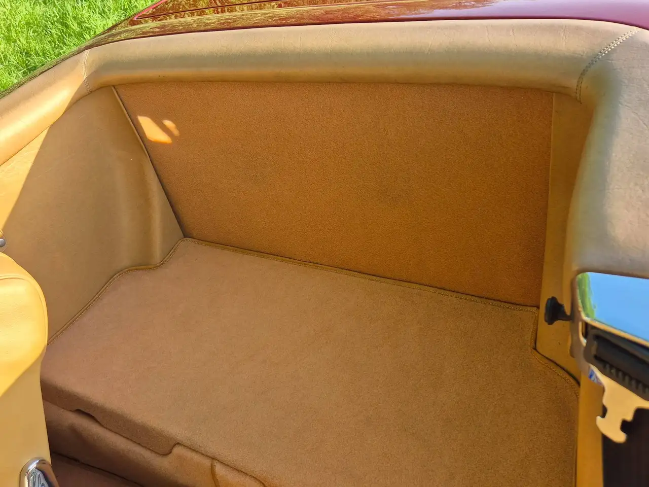 Mercedes-Benz SL 380, foto 10