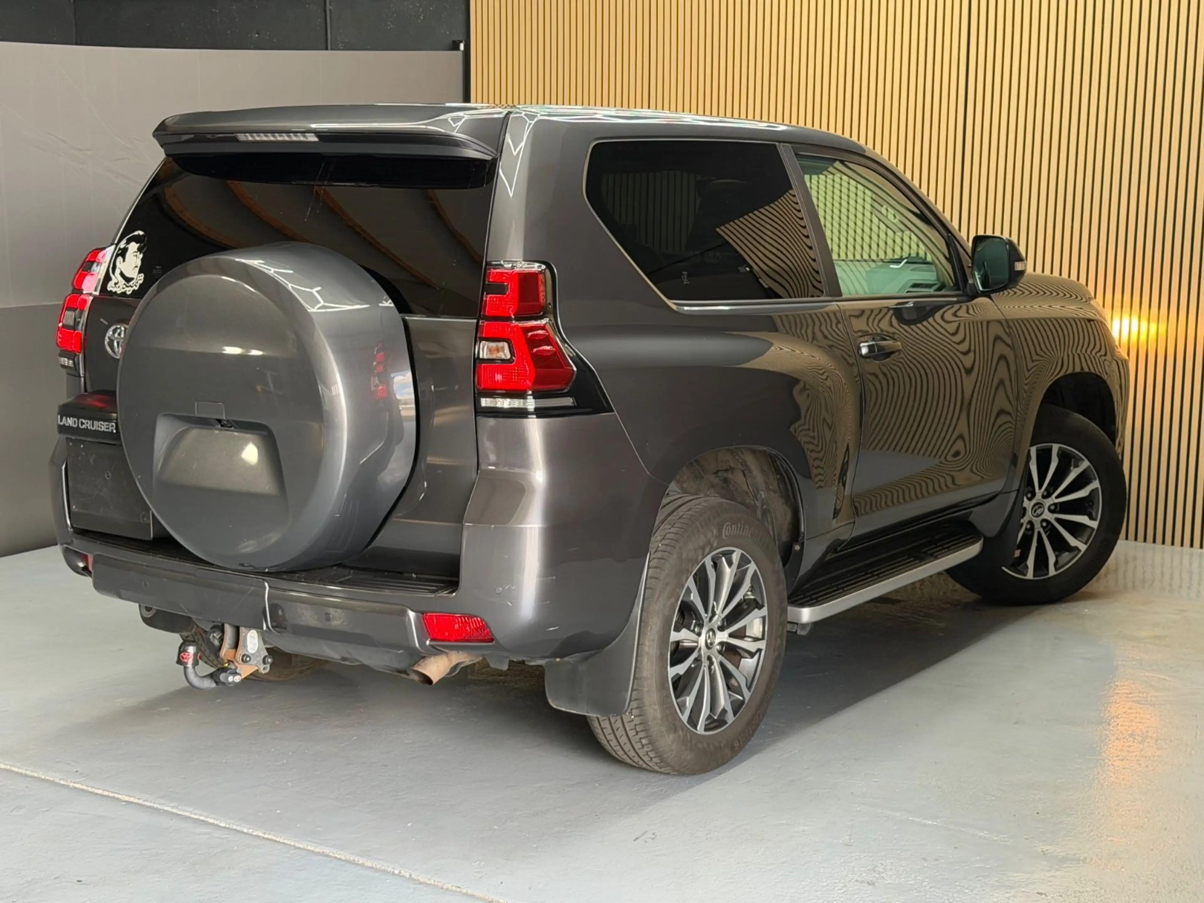 Toyota Land Cruiser 2.8 D-4D Executive Automatik°AHK° — photo 6