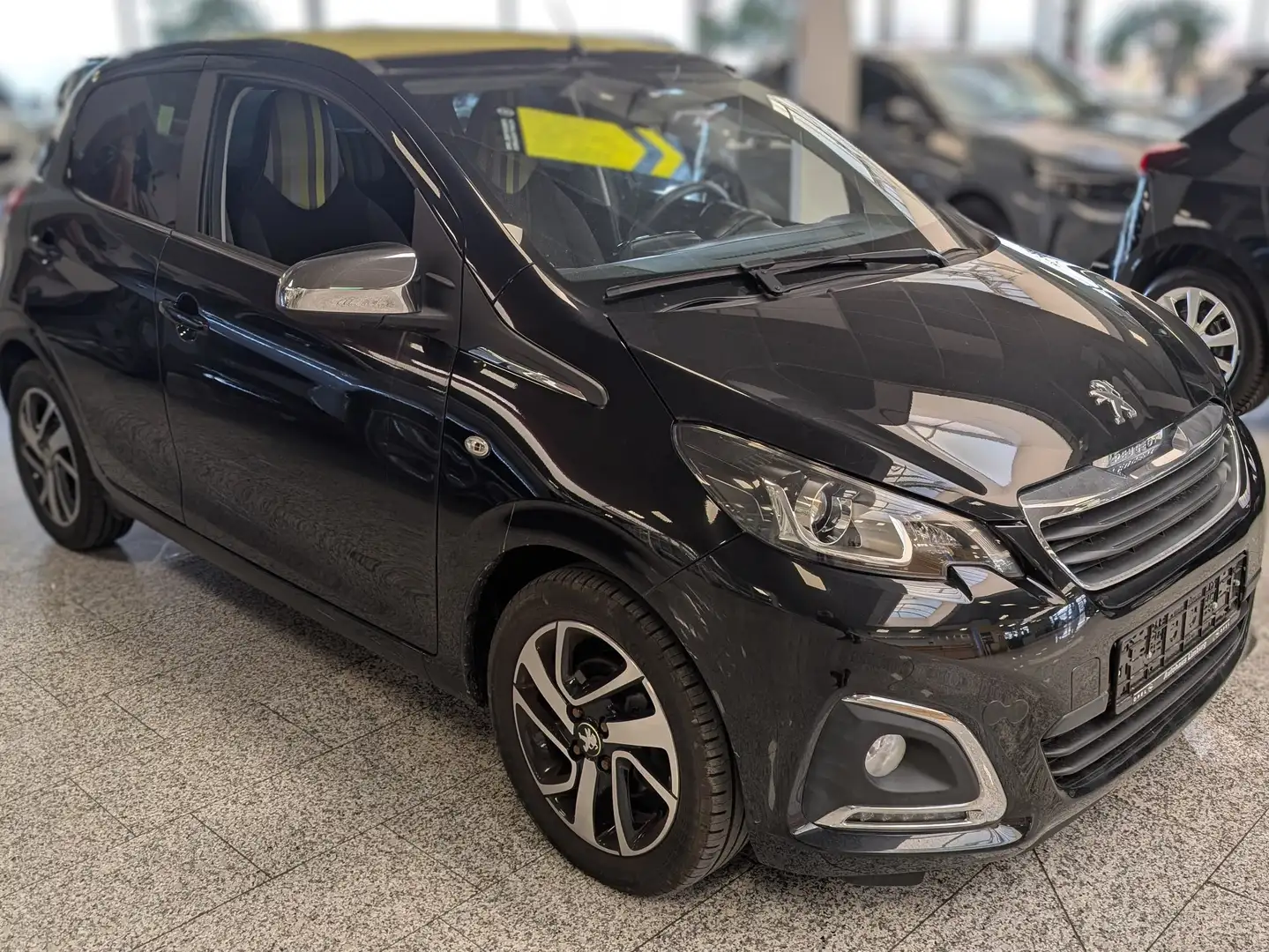 Peugeot 108 TOP Collection #Klimaautom. #Sitzh. #Alus #FSE Schwarz - 1