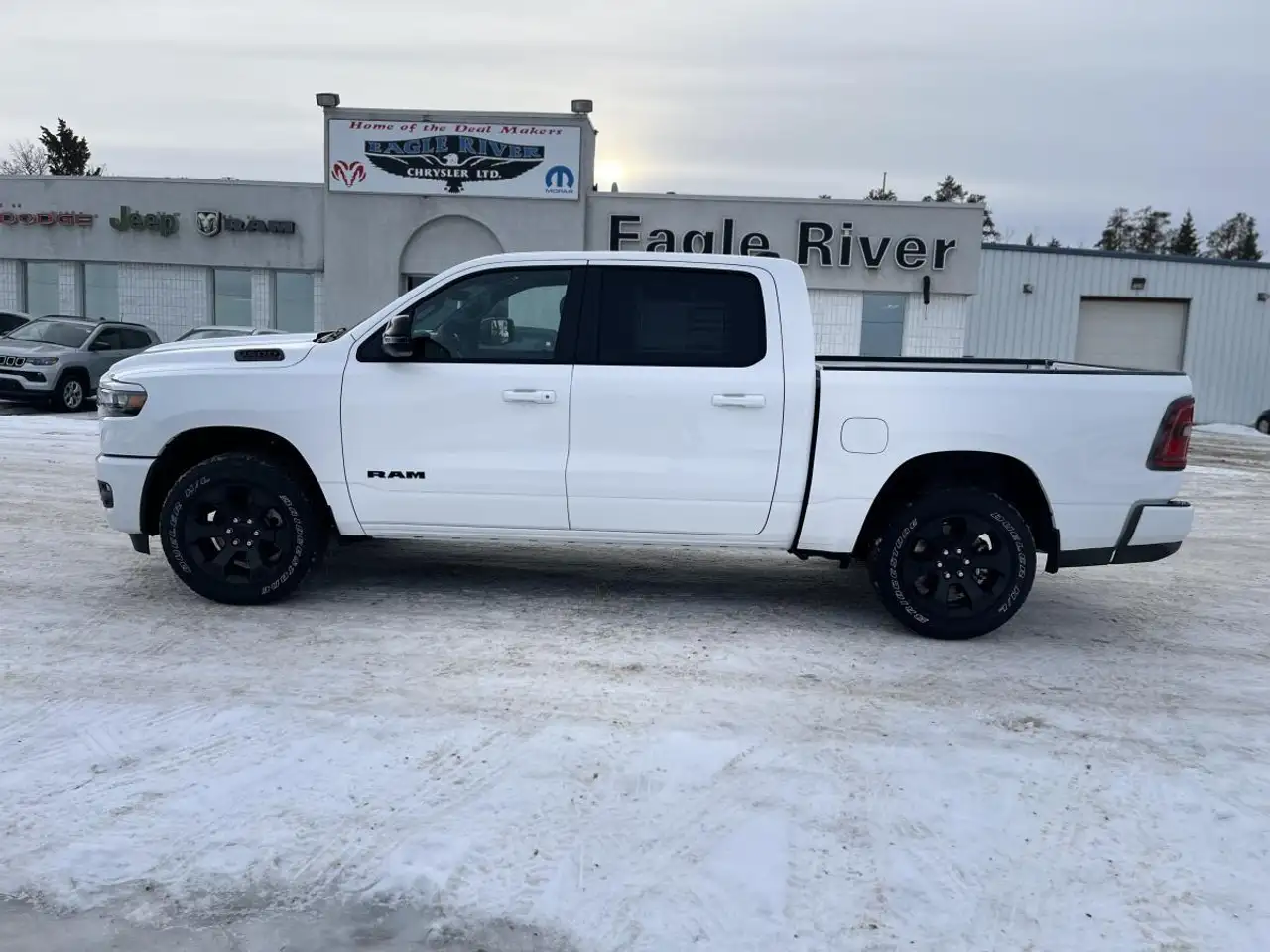 RAM 1500 снимка RAM 1500