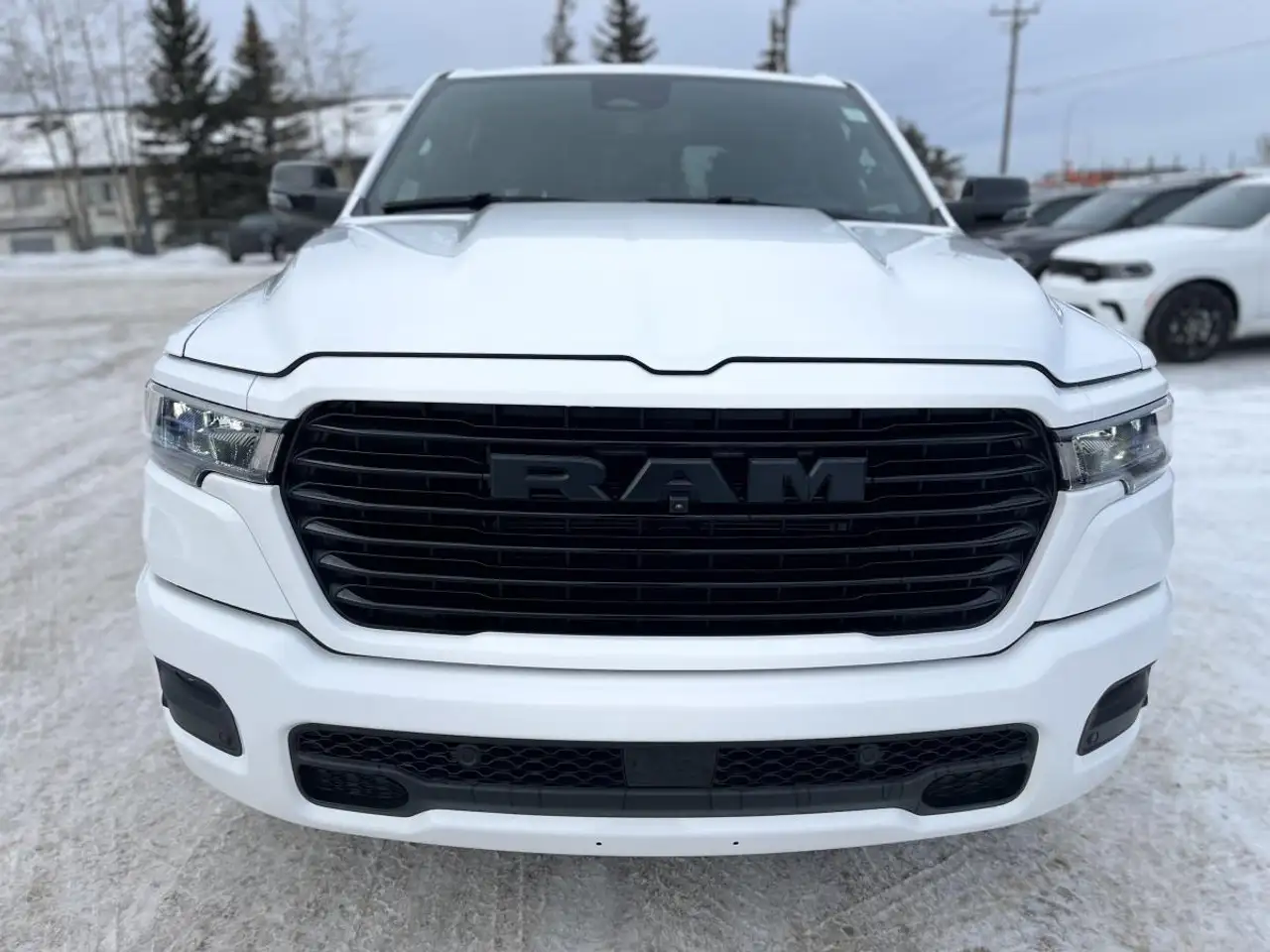 RAM 1500 снимка RAM 1500