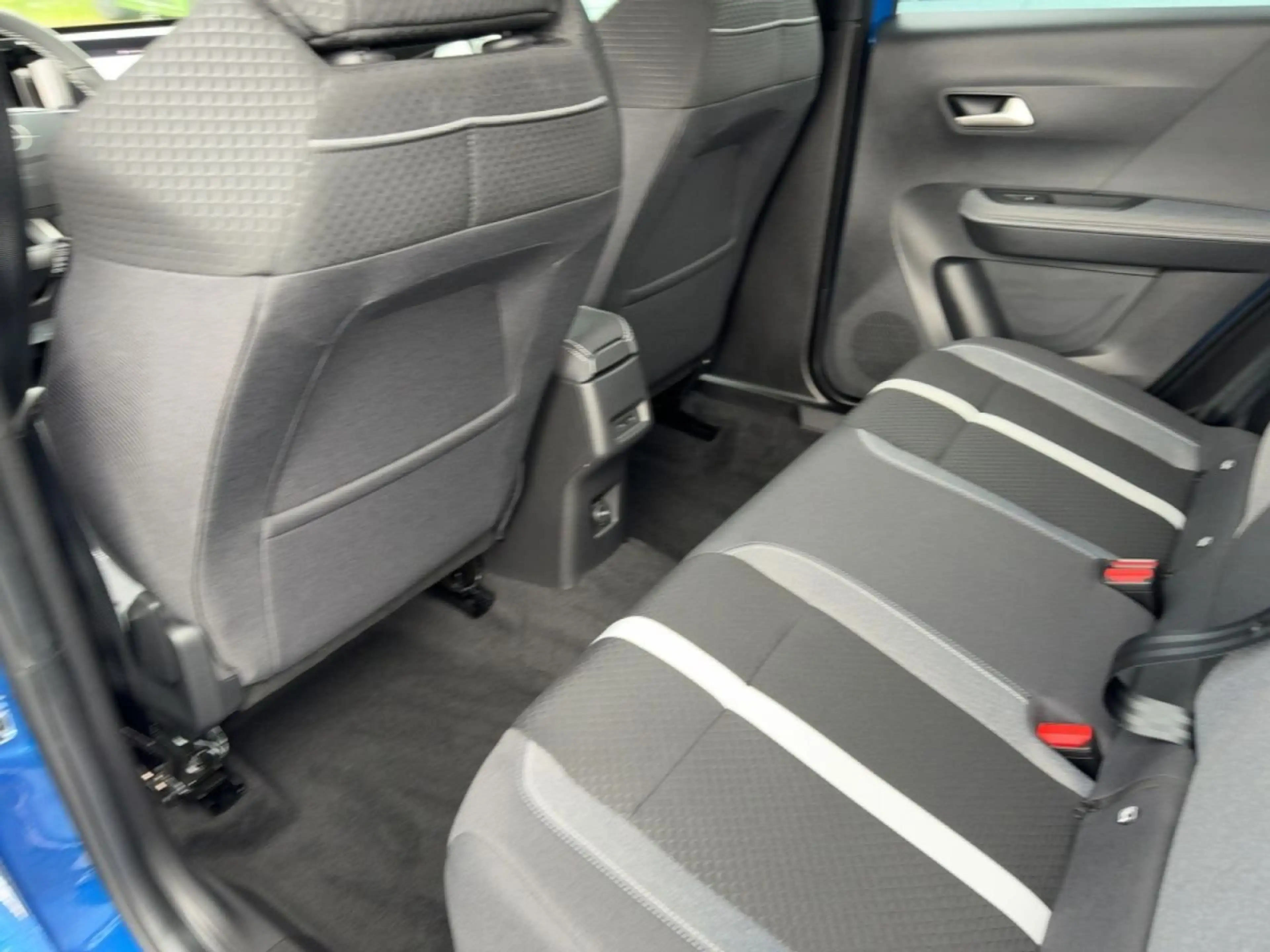 Opel Frontera GS Hybrid — photo 10