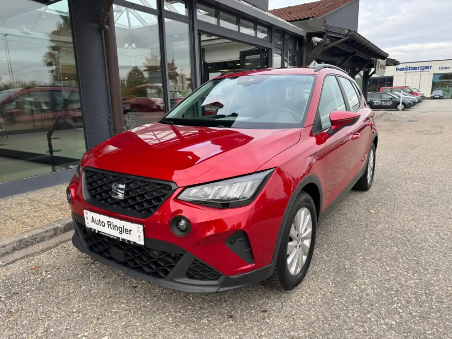 SEAT Arona 1.0 TSI Style+LED+NAVI+PDC+ALU+SHZ Rouge - 1