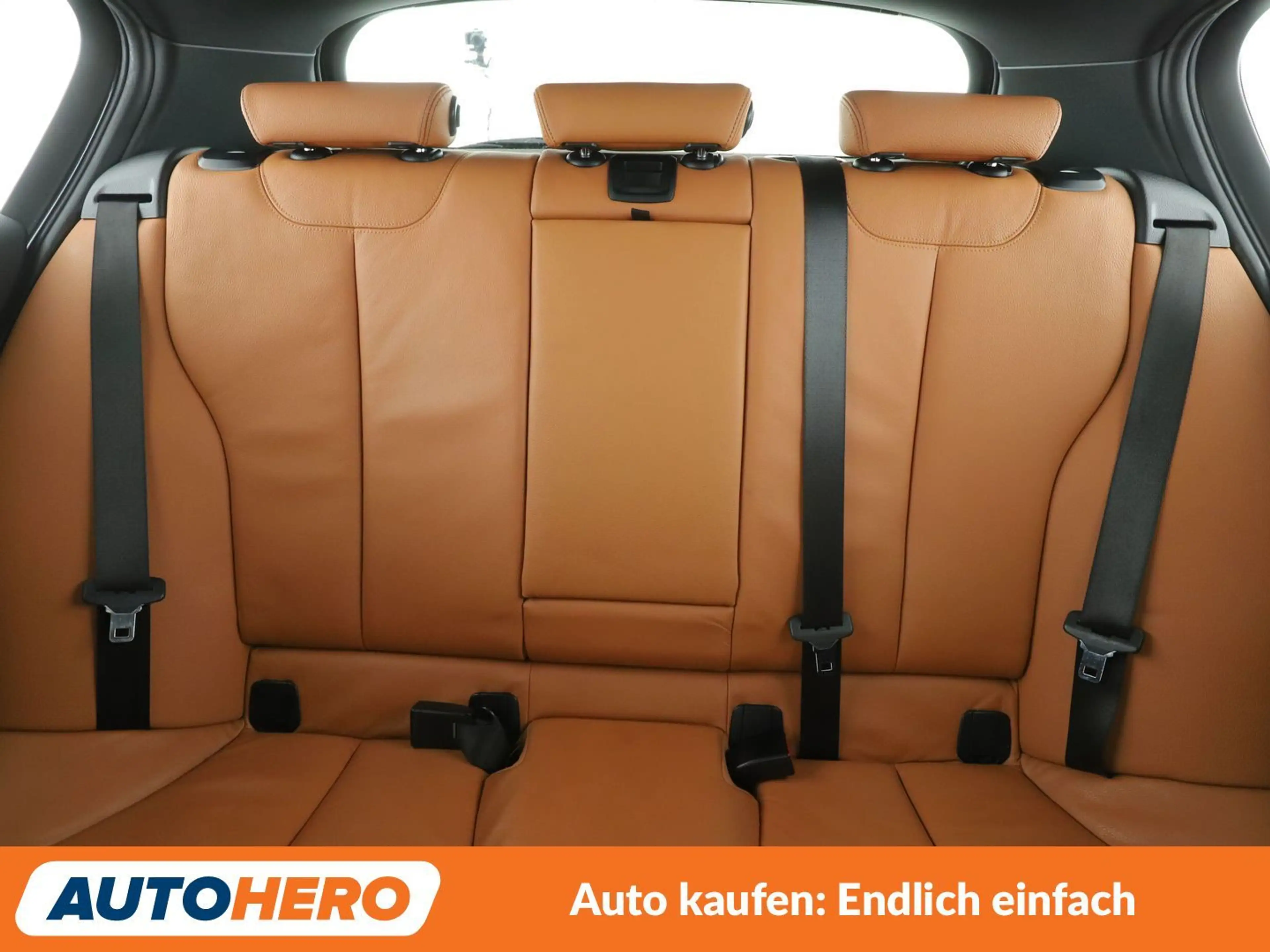 BMW 140 M140i xDrive Special Edition Aut.*NAVI*HK*TEMPO* — photo 15