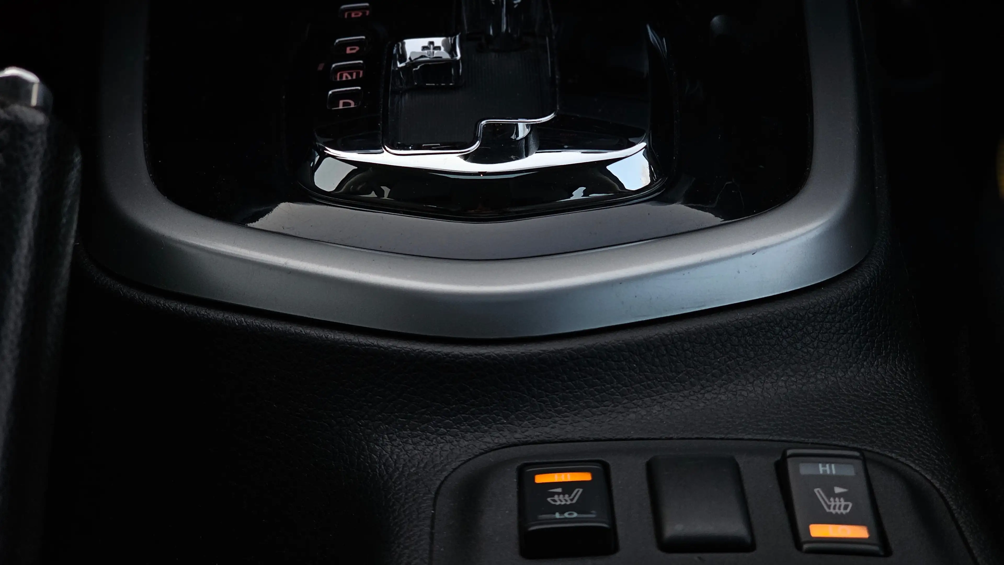 Nissan Navara BLACK EDITION. N-GUARD *OFFROAD PACK — photo 14
