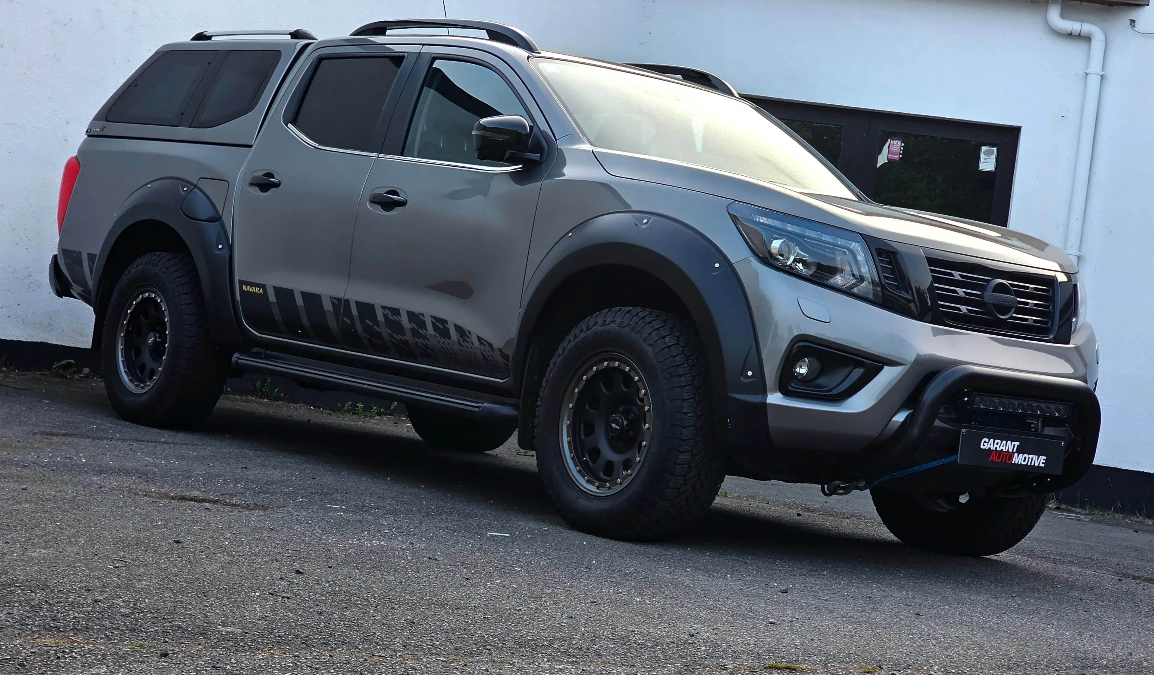 Nissan Navara BLACK EDITION. N-GUARD *OFFROAD PACK — photo 5