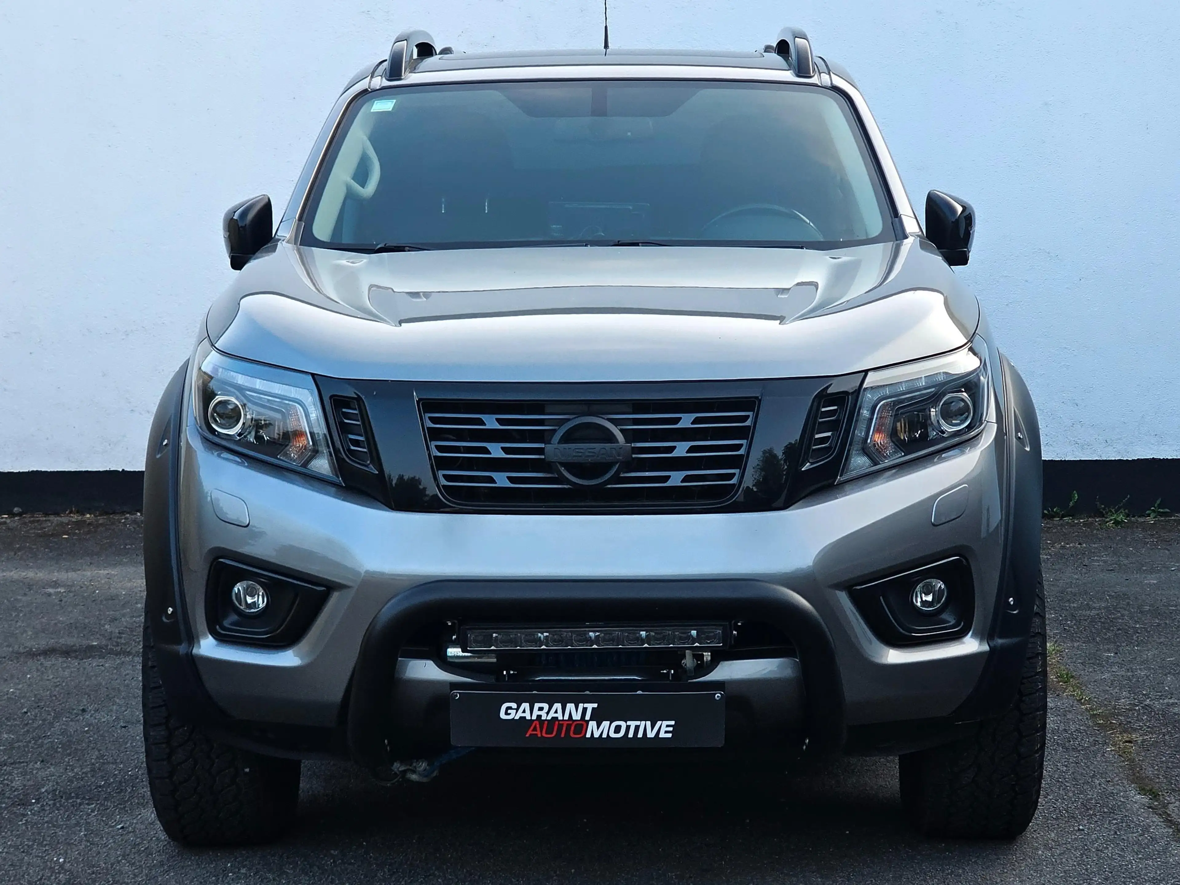 Nissan Navara BLACK EDITION. N-GUARD *OFFROAD PACK — photo 6
