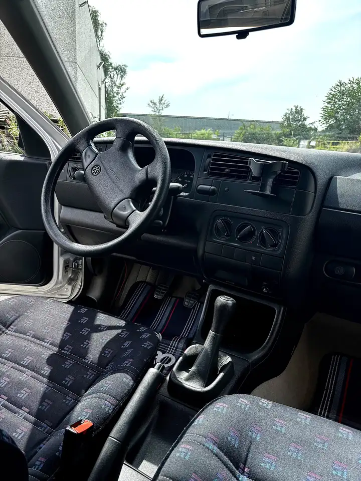 Volkswagen Golf 1.8i Syncro GT, foto 10