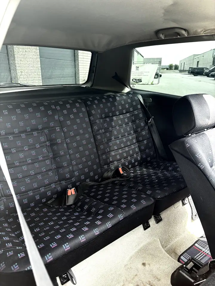 Volkswagen Golf 1.8i Syncro GT, foto 11