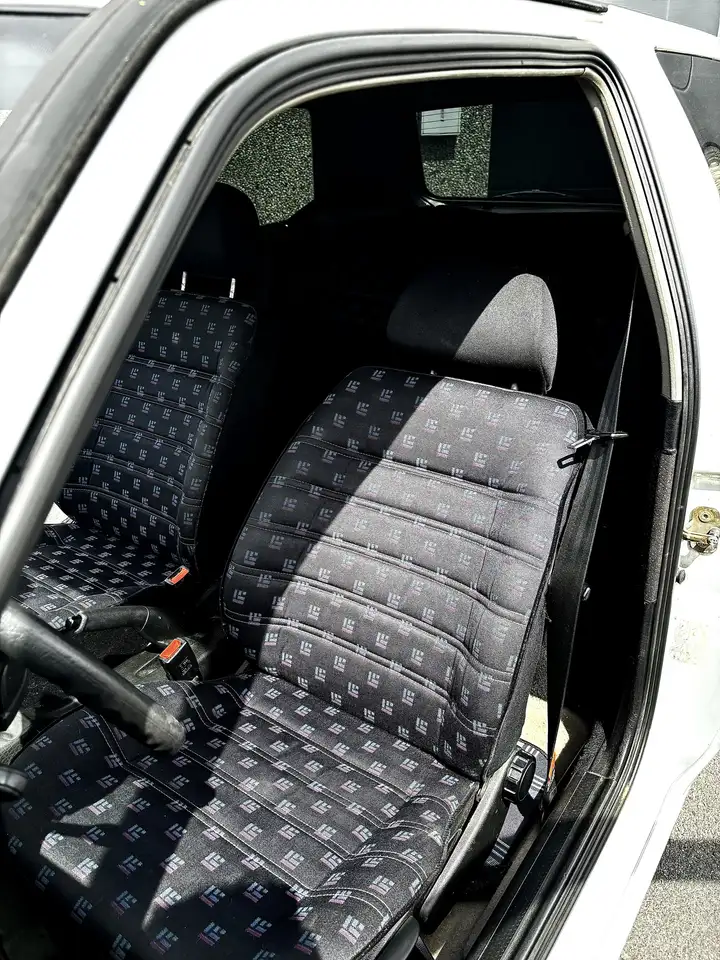Volkswagen Golf 1.8i Syncro GT, foto 9
