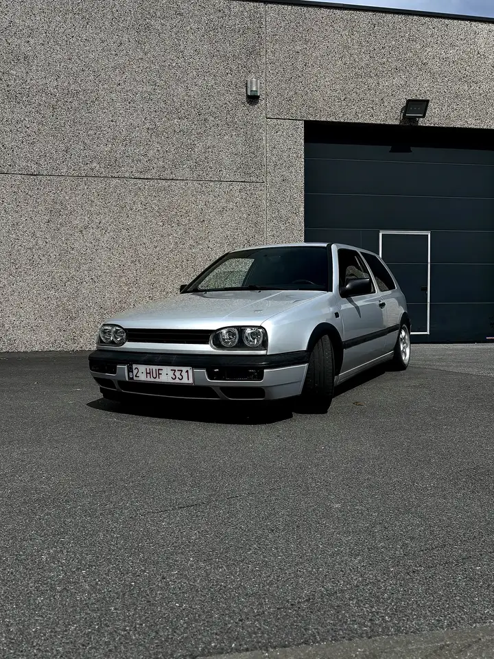 Volkswagen Golf 1.8i Syncro GT, foto 1