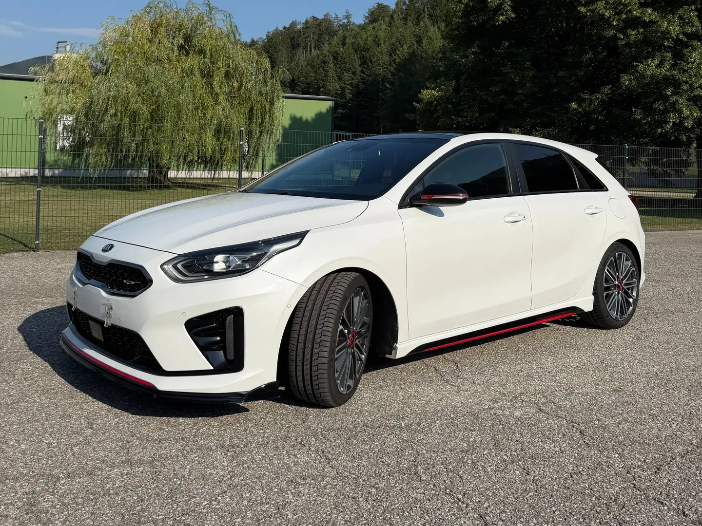 Kia Ceed / cee'd ceed 1,6 TGDI GPF GT GT Weiß - 1