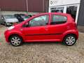 Peugeot 107 1.0 met elektr ramen, 5 deurs, aux, APK 06-2026! Rojo - thumbnail 2
