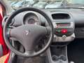 Peugeot 107 1.0 met elektr ramen, 5 deurs, aux, APK 06-2026! Rojo - thumbnail 9