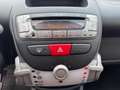 Peugeot 107 1.0 met elektr ramen, 5 deurs, aux, APK 06-2026! Rojo - thumbnail 10