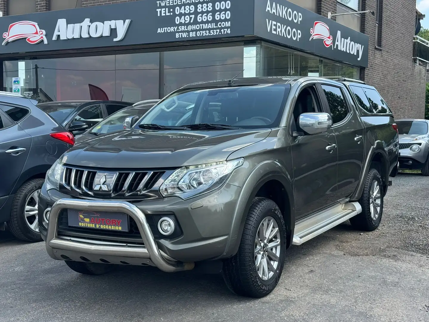 Mitsubishi L200 2.4 DI-D 4WD Intense (EU6) Vert - 1