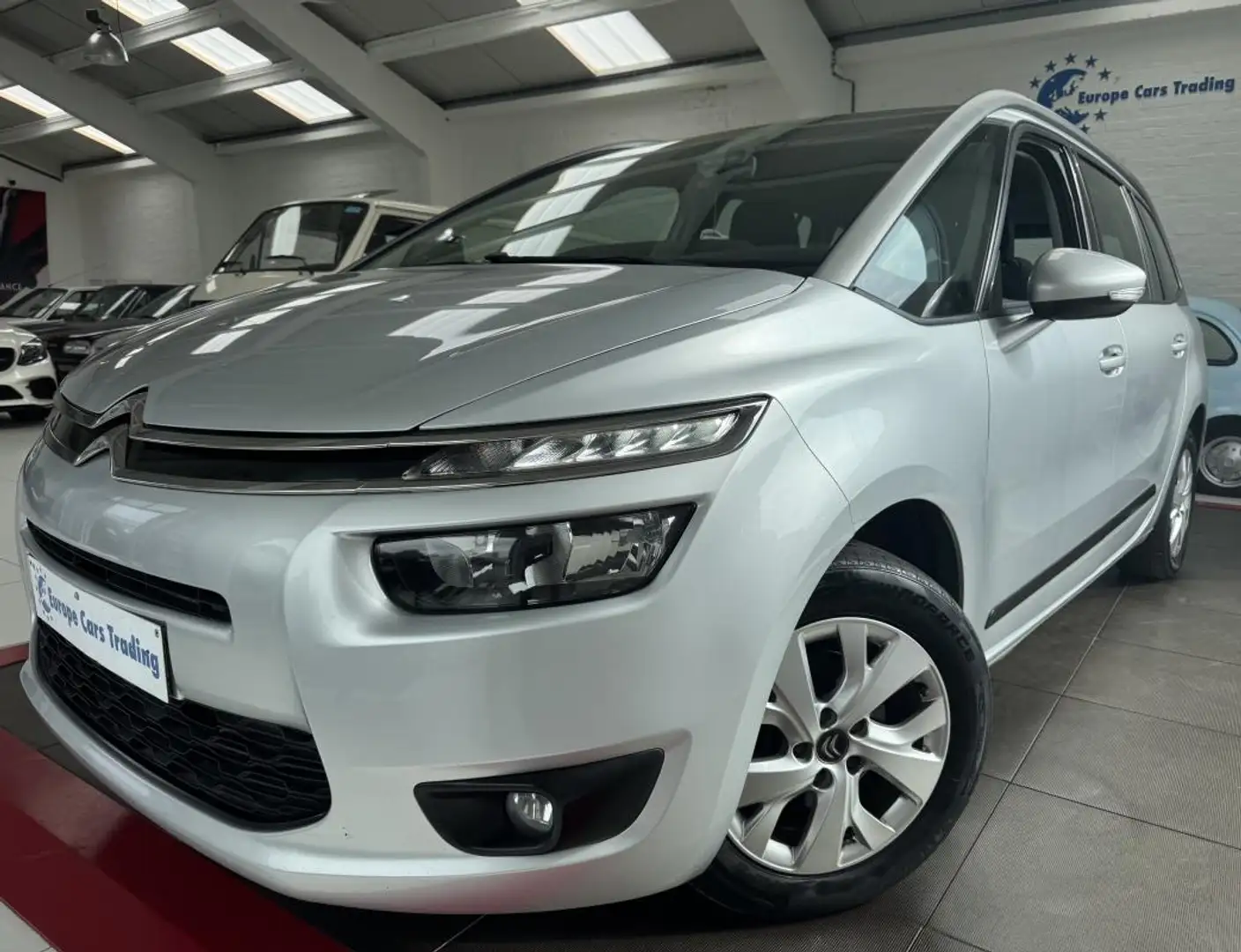 Citroen C4 Picasso 1.6 BLUEHDI 115 CH 7 PLACES GPS GAR 12M Grey - 1