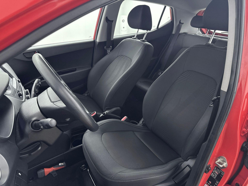 Hyundai i10 1.0i Comfort |  Apple Carplay/Android Auto | Airco — photo 13
