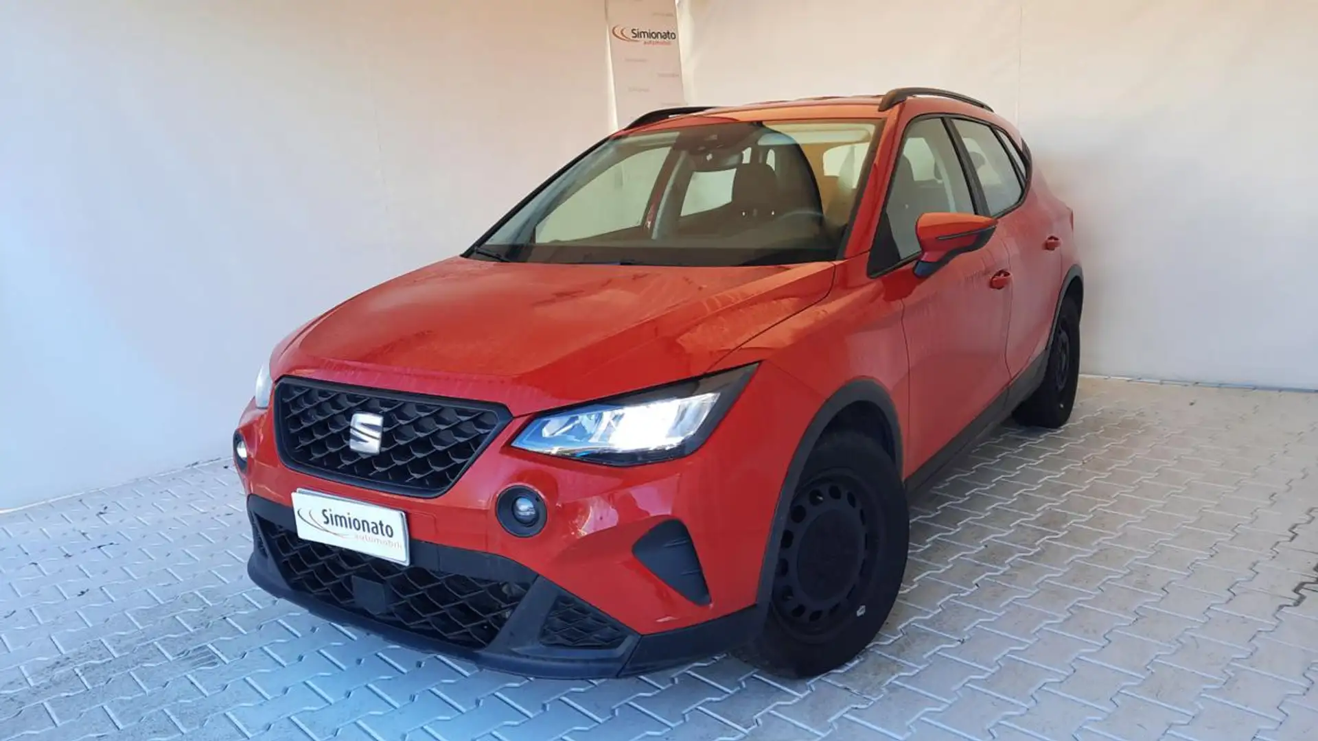 SEAT Arona 1.0 TGI Reference Rosso - 1