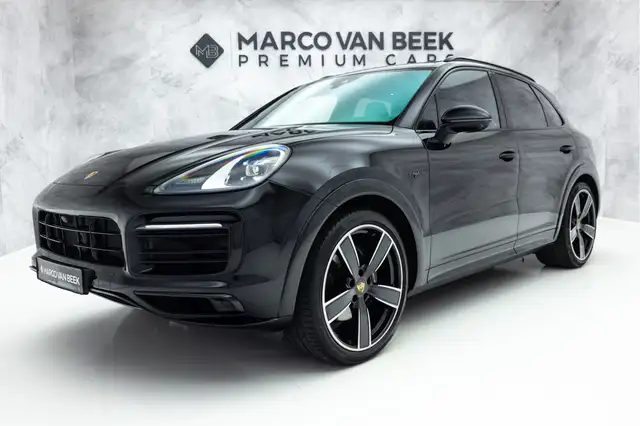 Porsche Cayenne 3.0 E-Hybrid Platinum Edition | Verkocht | Pano |