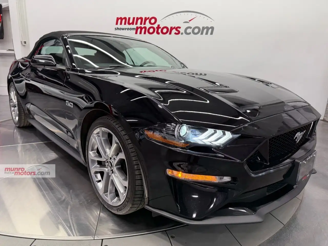 Ford Mustang снимка Ford Mustang