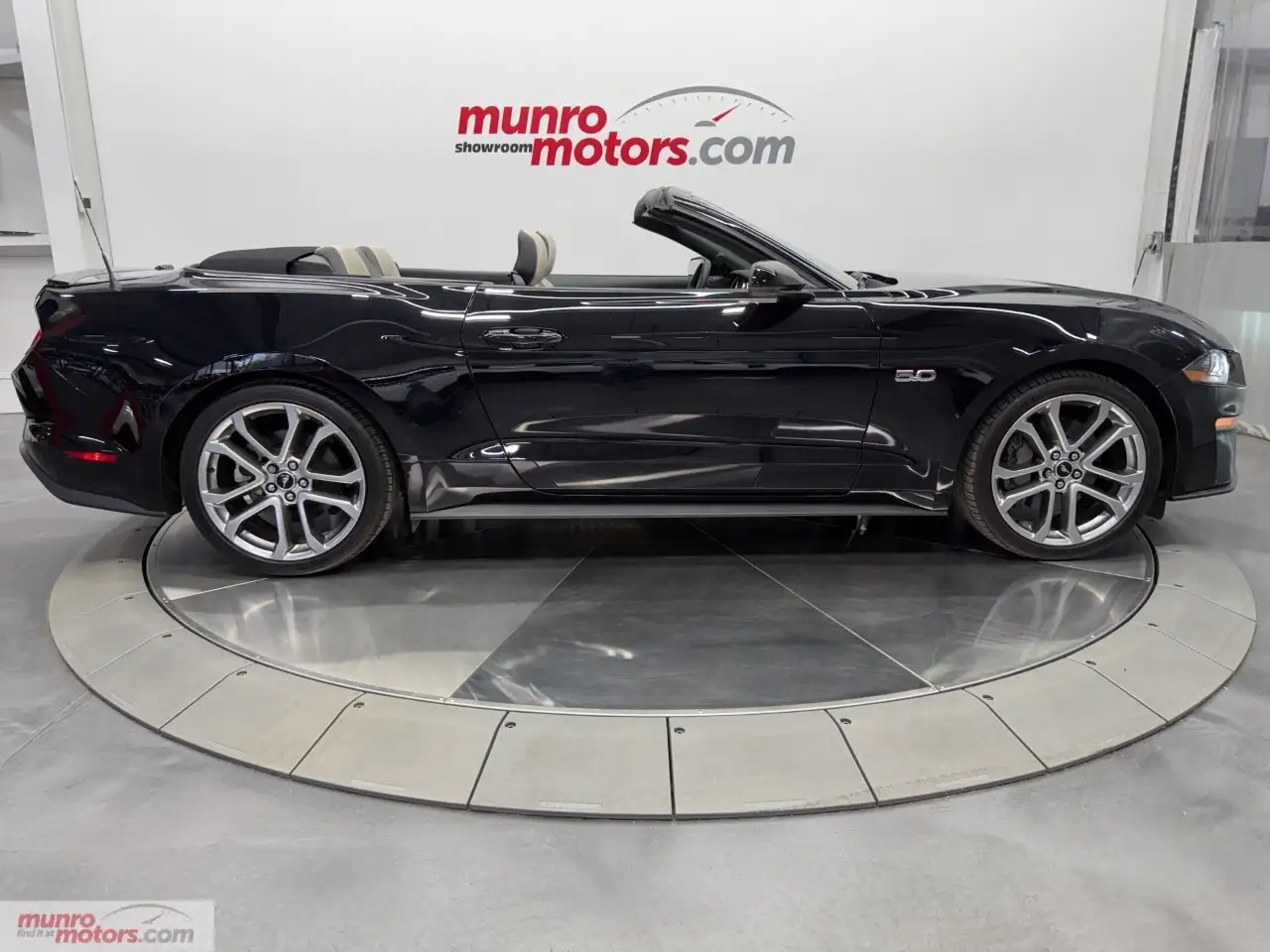 Ford Mustang снимка Ford Mustang