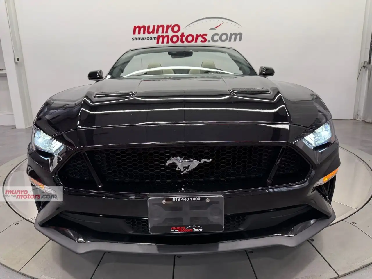 Ford Mustang снимка Ford Mustang