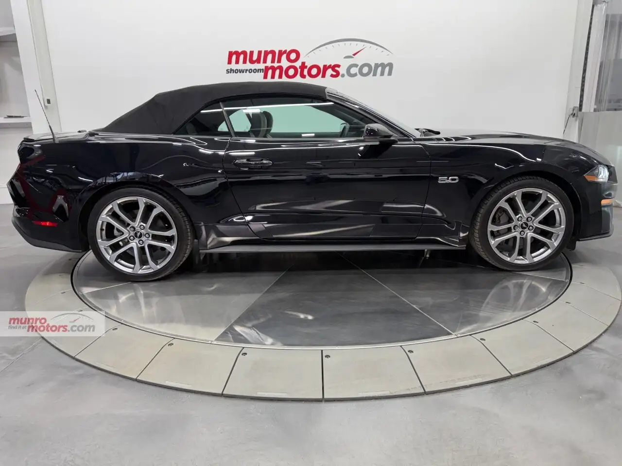 Ford Mustang снимка Ford Mustang